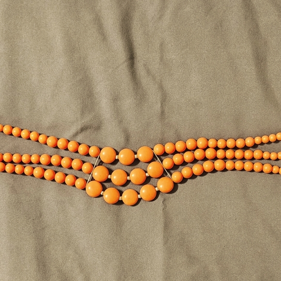 Necklace - Picture 1 of 3